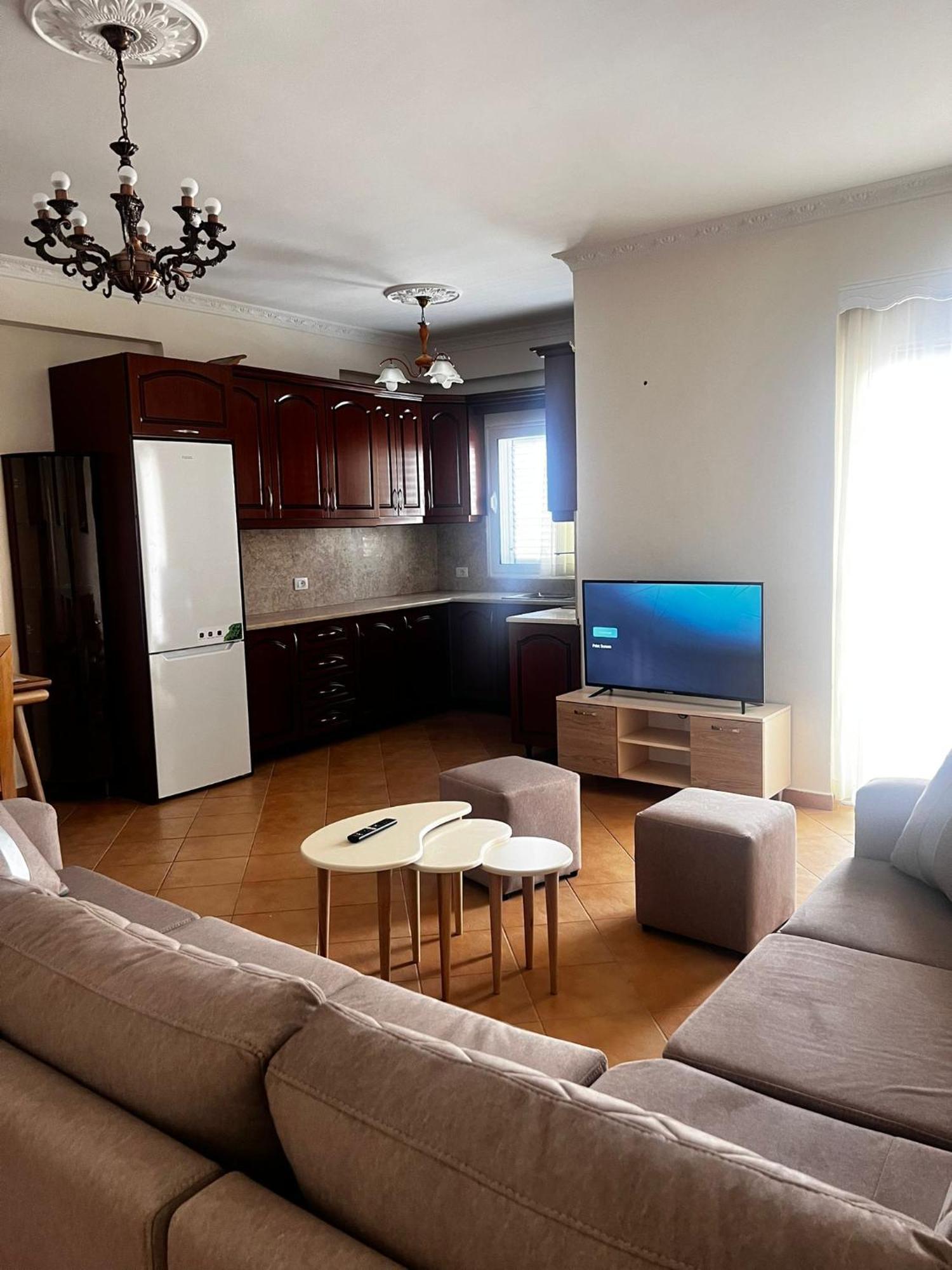 Lu Apartament Vlorë Buitenkant foto